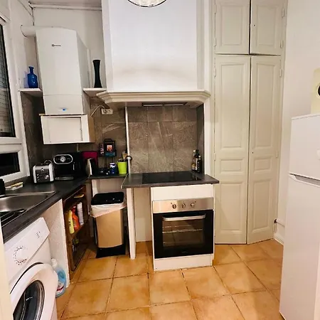 Appartement Lumineux Et Spacieux 2 Chambres Avec Parking Gratuit Dans La Rue Perpignan Exterior photo